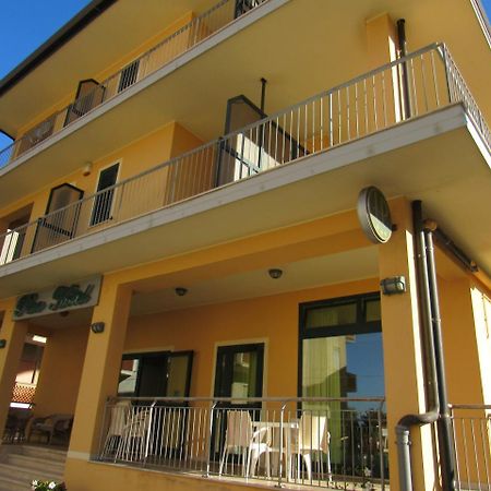 Pino Hotel Gizzeria Dış mekan fotoğraf