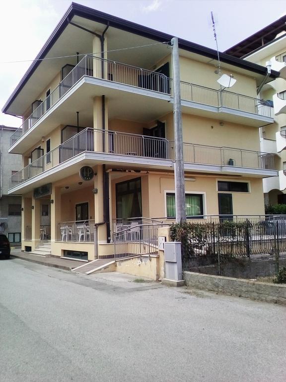 Pino Hotel Gizzeria Dış mekan fotoğraf