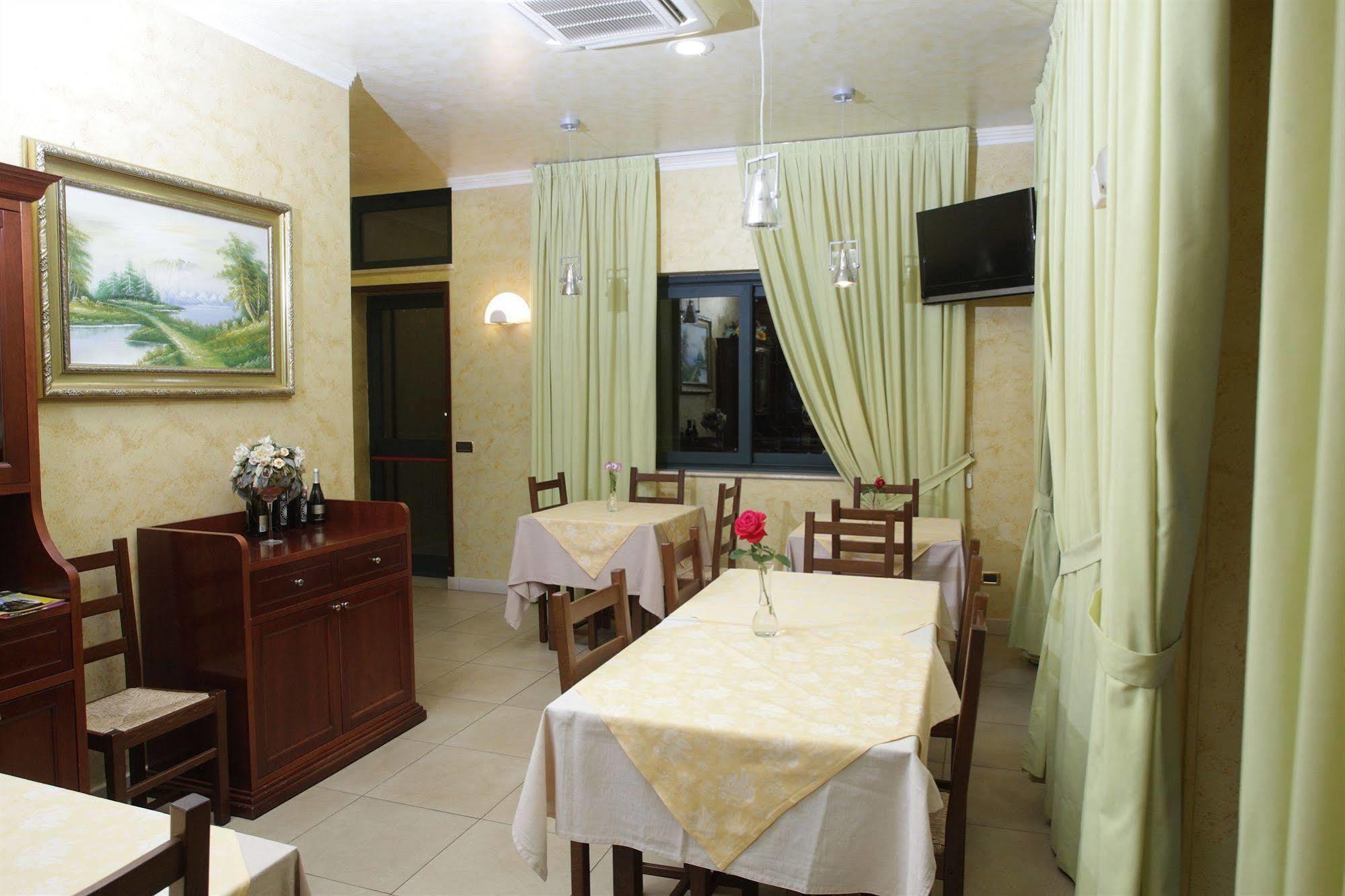 Pino Hotel Gizzeria Dış mekan fotoğraf